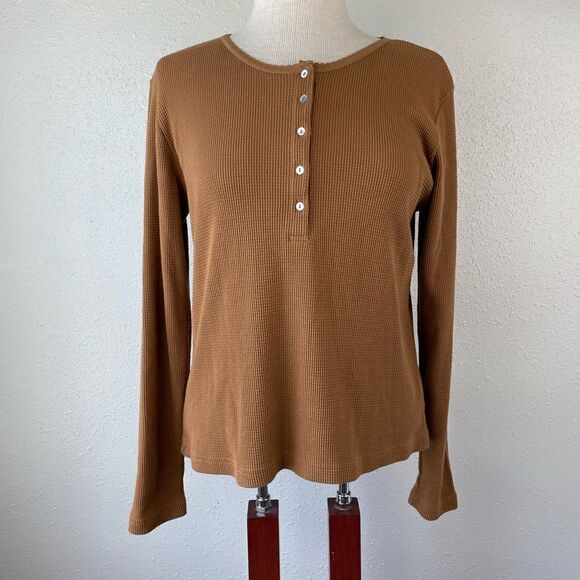 River Ridge Half Button Down Long Sleeve Top Size M EUC - Picture 2 of 6